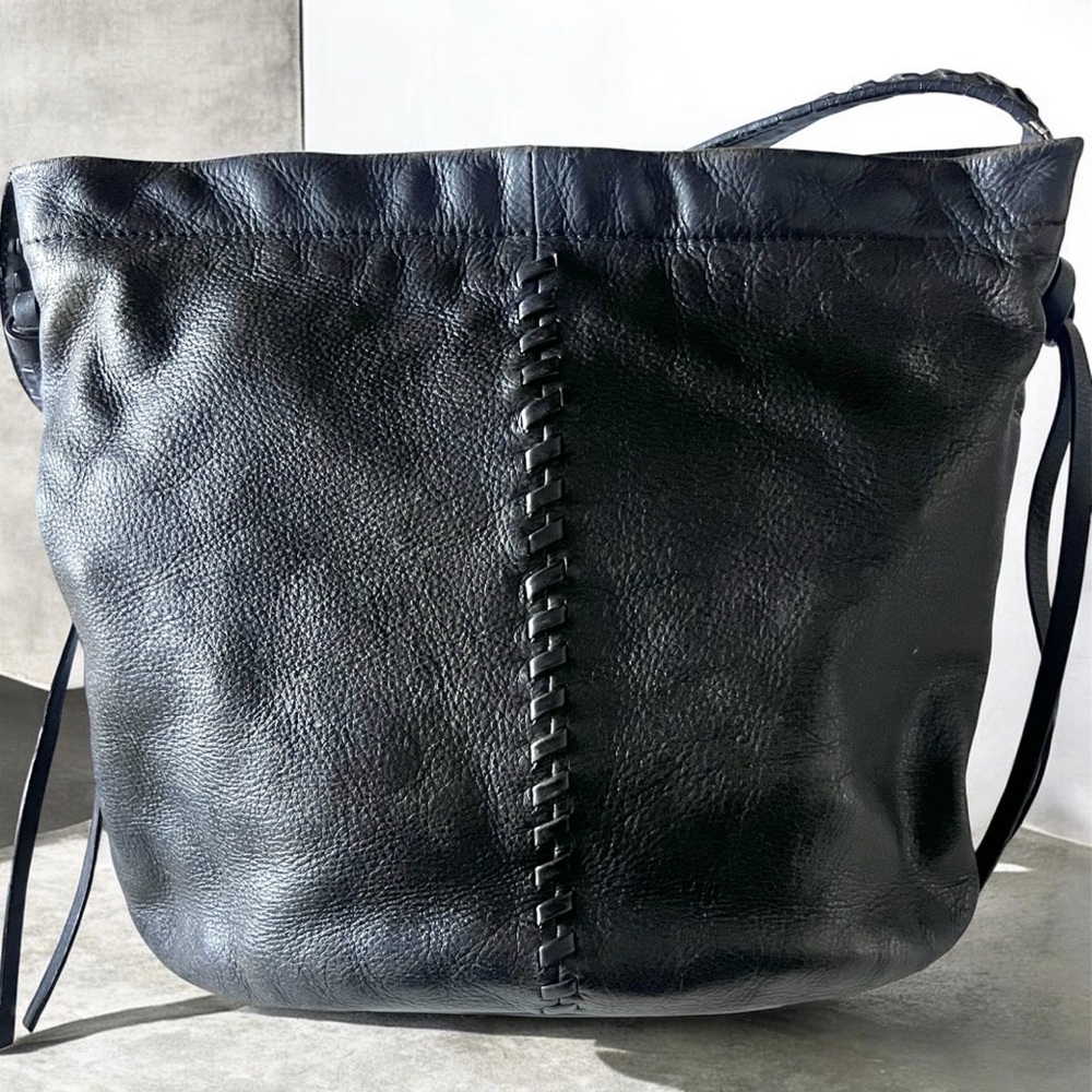 Kooba Whipstitched Leather Bucket Shoulder Bag 13”x11”x5” Black Satchel R-$378 - Picture 3 of 8